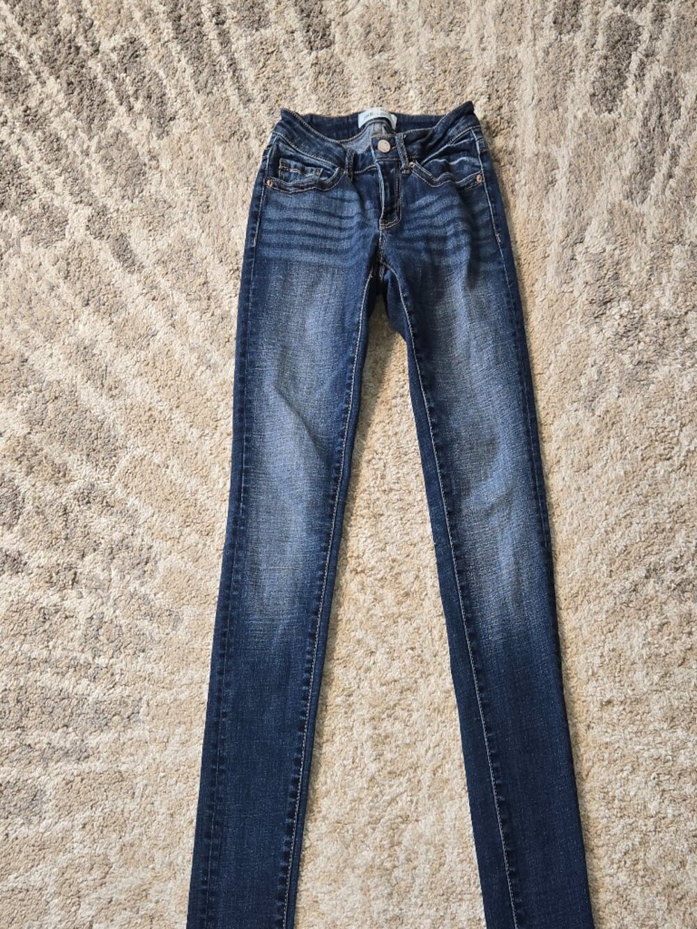 Buckle Stella Slim Fit Low Rise Skinny Size 23 x 31 1/2